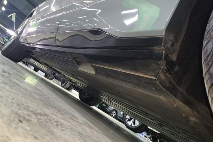 Used Buick E5 2025 Model 620KM Prestige Edition Left Side Sill