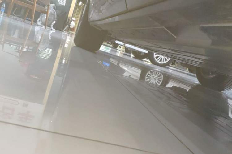 Used Buick E5 2025 Model 620KM Prestige Edition Left Side Sill