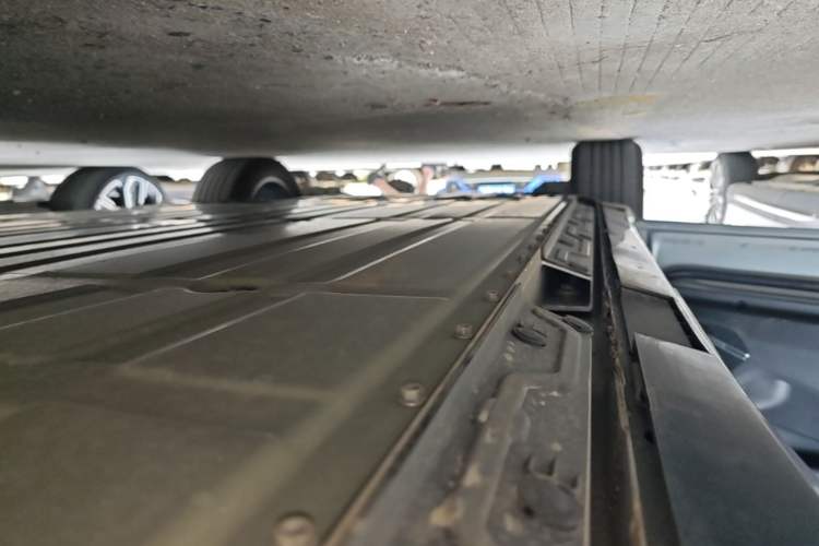 Used Buick E5 2025 Model 620KM Prestige Edition Left Side Sill