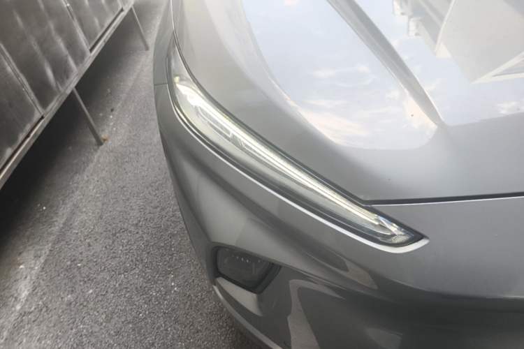 Used Buick E5 2025 Model 620KM Prestige Edition Right Front Headlight