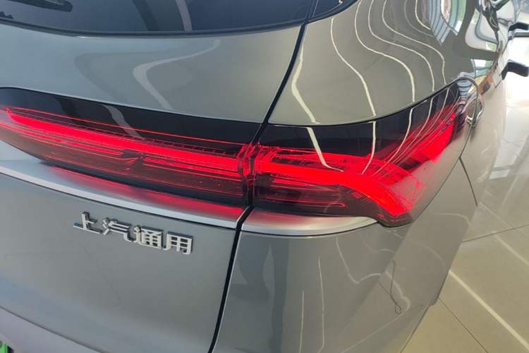 Used Buick E5 2025 Model 620KM Prestige Edition Right Rear Taillight