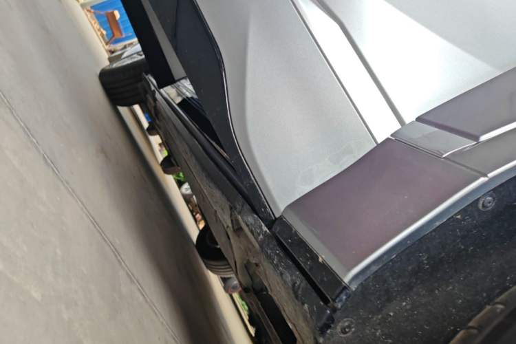 Used Buick E5 2025 Model 515KM First-Adoption Edition Right Side Sill