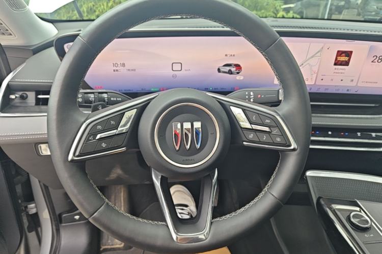 Used Buick E5 2025 Model 620KM Prestige Edition Steering Wheel