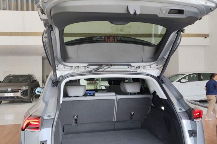 Used Buick E5 2025 Model 620KM Prestige Edition Trunk
