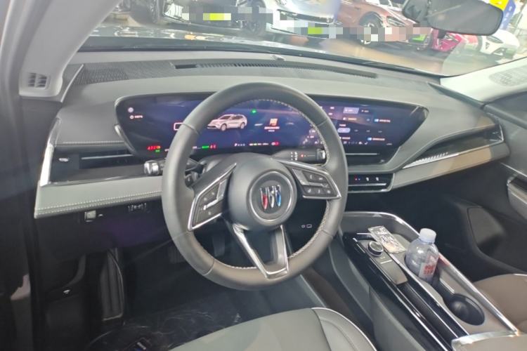 Used Buick E5 2025 Model 620KM Prestige Edition Center Console