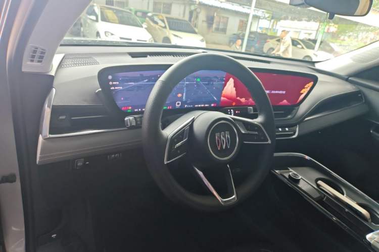 Used Buick E5 2025 Model 515KM First-Adoption Edition Center Console