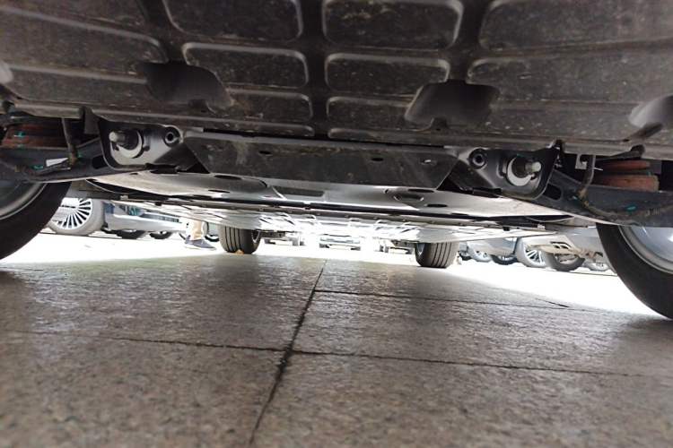 Used Buick E5 2025 Model 620KM Prestige Edition Chassis Rear