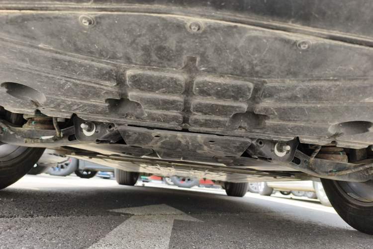 Used Buick E5 2025 Model 620KM Prestige Edition Chassis Rear
