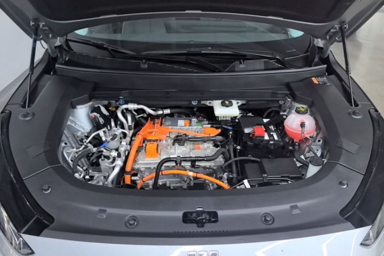 Used Buick E5 2025 Model 620KM Prestige Edition Engine Bay