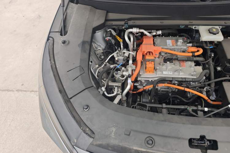 Used Buick E5 2025 Model 515KM First-Adoption Edition Engine Bay Right