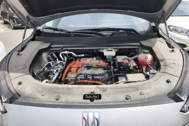 Used Buick E5 2025 Model 620KM Prestige Edition Engine Bay