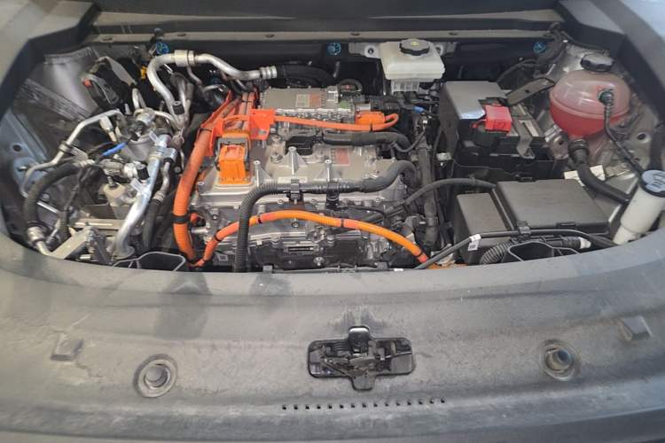 Used Buick E5 2025 Model 620KM Prestige Edition Engine Bay