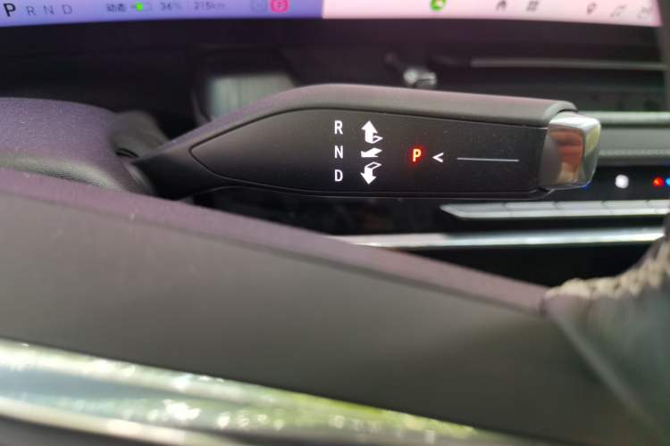 Used Buick E5 2025 Model 620KM Prestige Edition Gear Lever