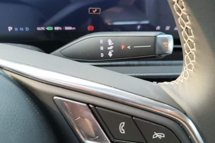 Used Buick E5 2025 Model 620KM Prestige Edition Gear Lever