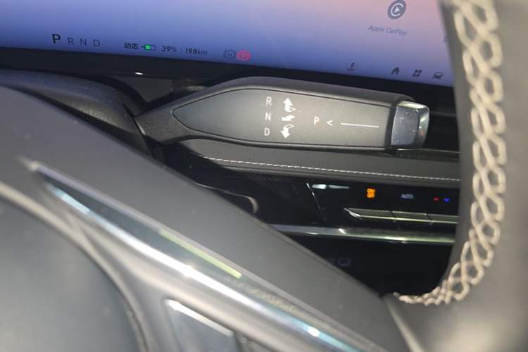 Used Buick E5 2025 Model 620KM Prestige Edition Gear Lever