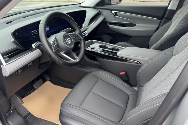 Used Buick E5 2025 Model 515KM First-Adoption Edition Interior 3