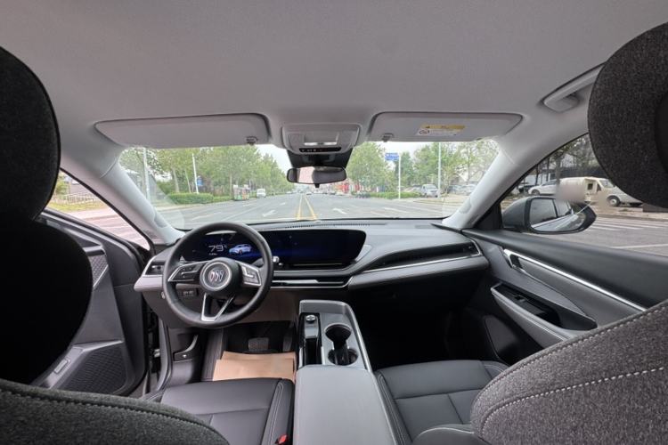 Used Buick E5 2025 Model 515KM First-Adoption Edition Interior 4
