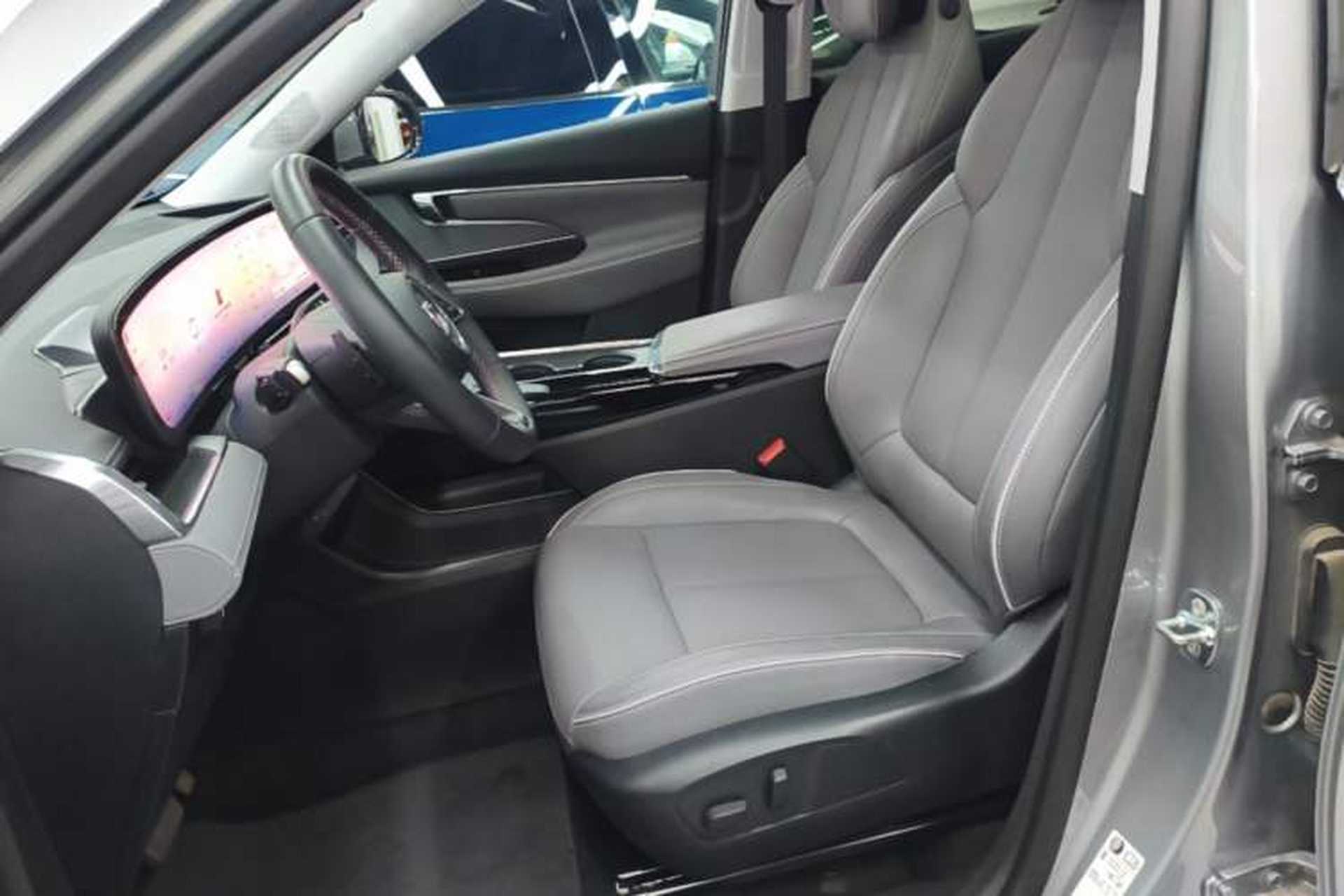 Used Buick E5 2025 Model 620KM Prestige Edition Left Front Seat