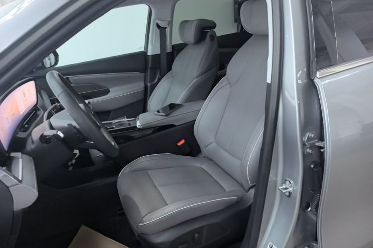 Used Buick E5 2025 Model 620KM Prestige Edition Left Front Seat