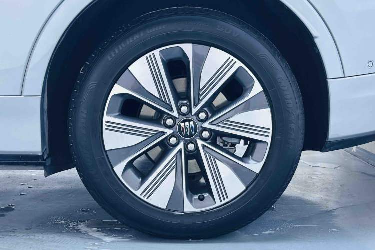 Used Buick E5 2025 Model 620KM Prestige Edition Left Front Wheel Hub
