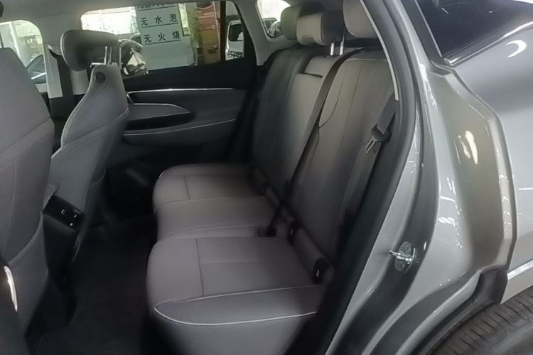 Used Buick E5 2025 Model 620KM Prestige Edition Left Rear Seat