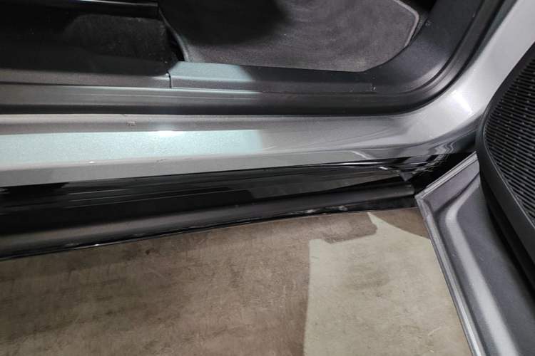 Used Buick E5 2025 Model 620KM Prestige Edition Left Side Sill