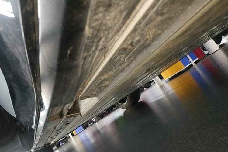 Used Buick E5 2025 Model 620KM Prestige Edition Left Side Sill