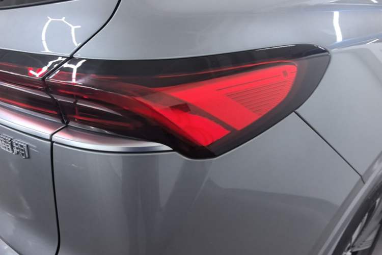 Used Buick E5 2025 Model 620KM Prestige Edition Right Rear Taillight