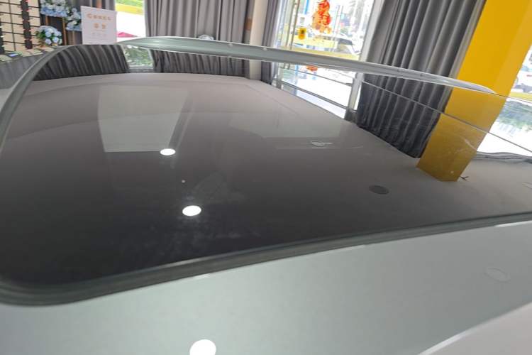Used Buick E5 2025 Model 620KM Prestige Edition Roof