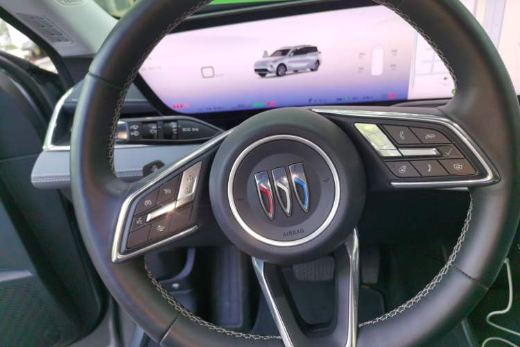 Used Buick E5 2025 Model 620KM Prestige Edition Steering Wheel