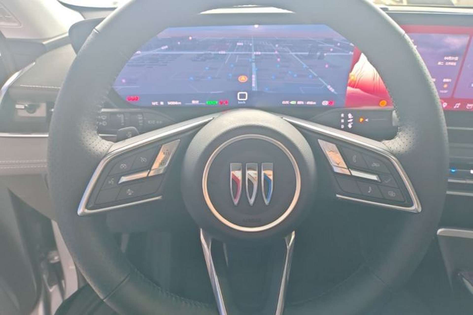 Used Buick E5 2025 Model 515KM First-Adoption Edition Steering Wheel