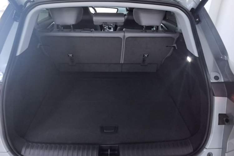 Used Buick E5 2025 Model 620KM Prestige Edition Trunk