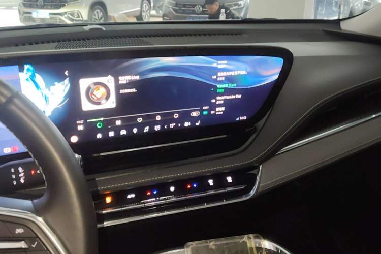 Used Buick E5 2025 Model 620KM Prestige Edition Audio And AC Panel