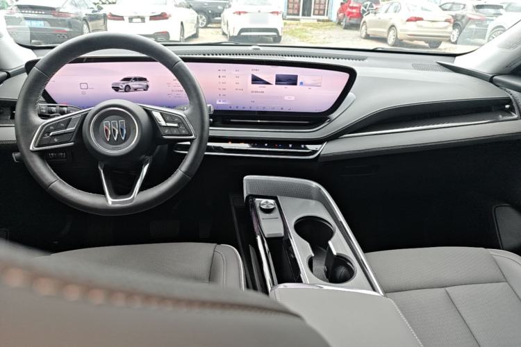 Used Buick E5 2025 Model 620KM Prestige Edition Center Console