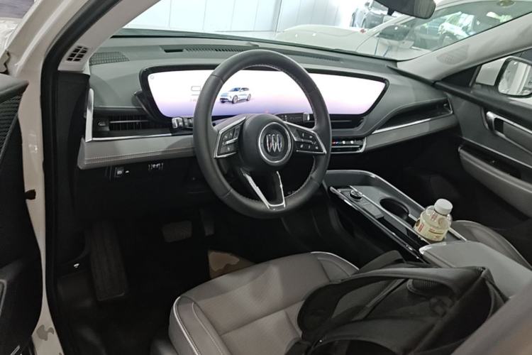 Used Buick E5 2025 Model 620KM Prestige Edition Center Console