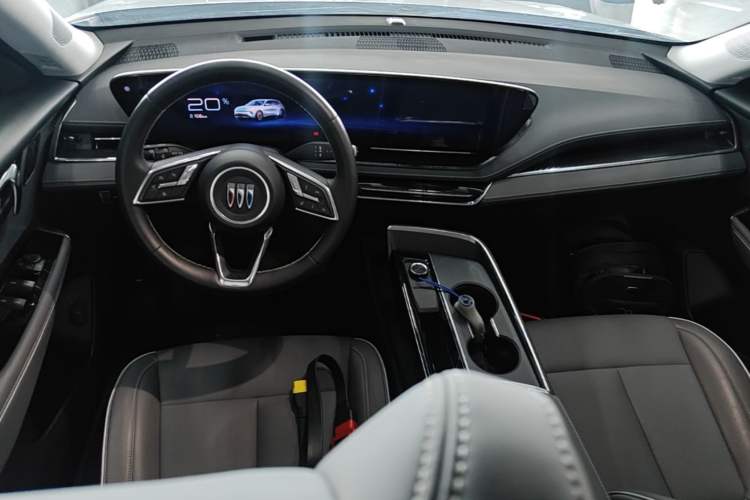 Used Buick E5 2025 Model 620KM Prestige Edition Center Console