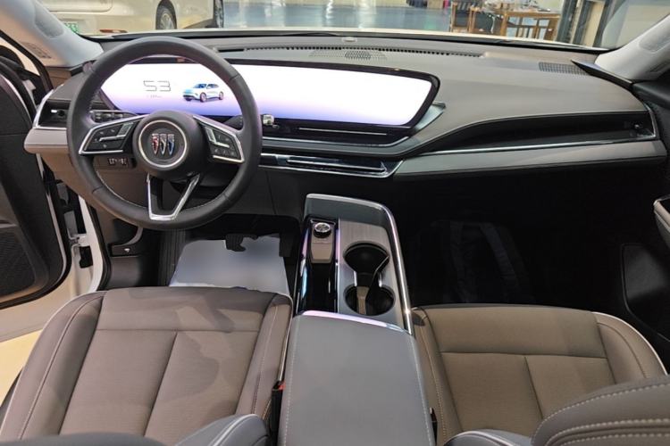 Used Buick E5 2025 Model 620KM Prestige Edition Center Console