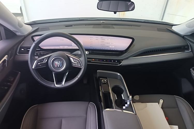 Used Buick E5 2025 Model 620KM Prestige Edition Center Console