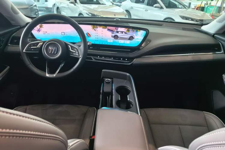 Used Buick E5 2025 Model 620KM Prestige Edition Center Console