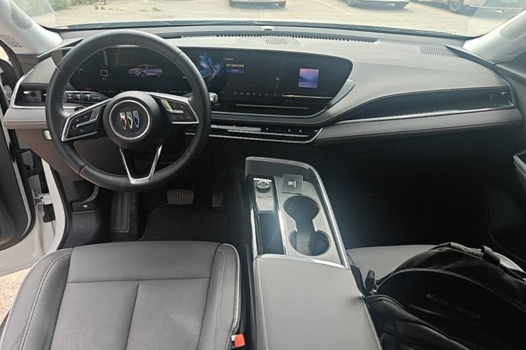 Used Buick E5 2025 Model 620KM Prestige Edition Center Console