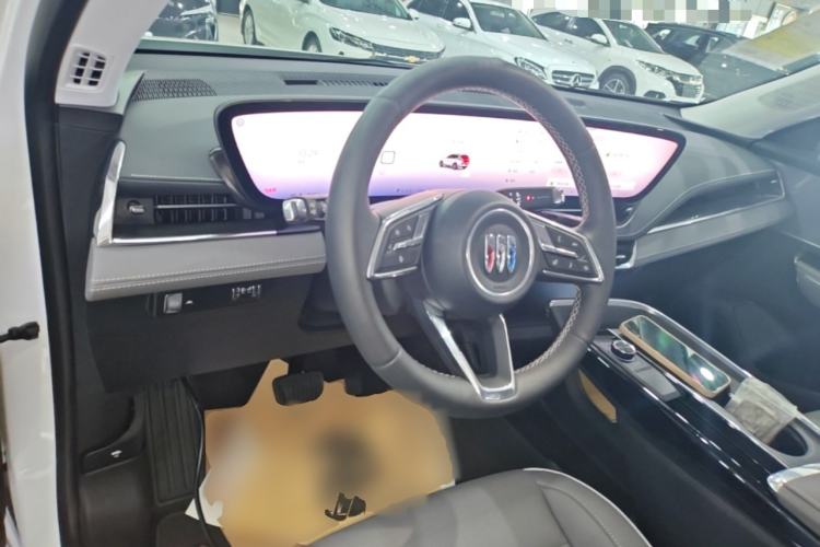 Used Buick E5 2025 Model 620KM Prestige Edition Center Console