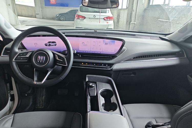 Used Buick E5 2025 Model 620KM Prestige Edition Center Console