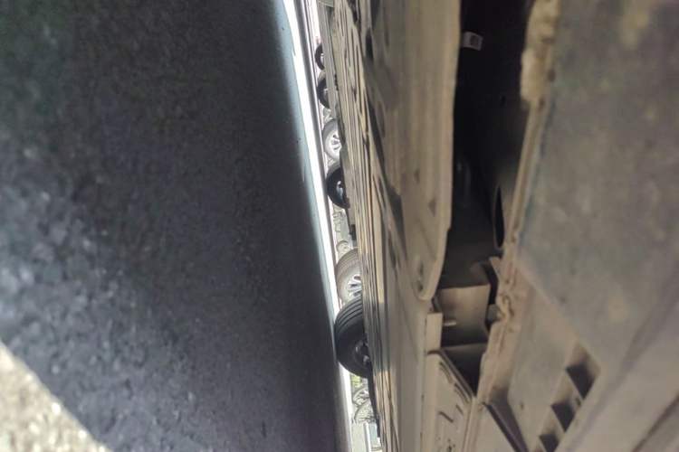 Used Buick E5 2025 Model 620KM Prestige Edition Chassis Front Left