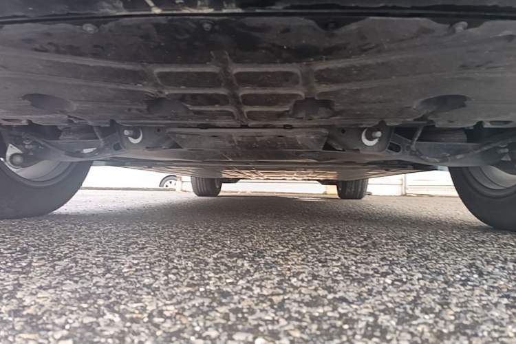 Used Buick E5 2025 Model 620KM Prestige Edition Chassis Rear