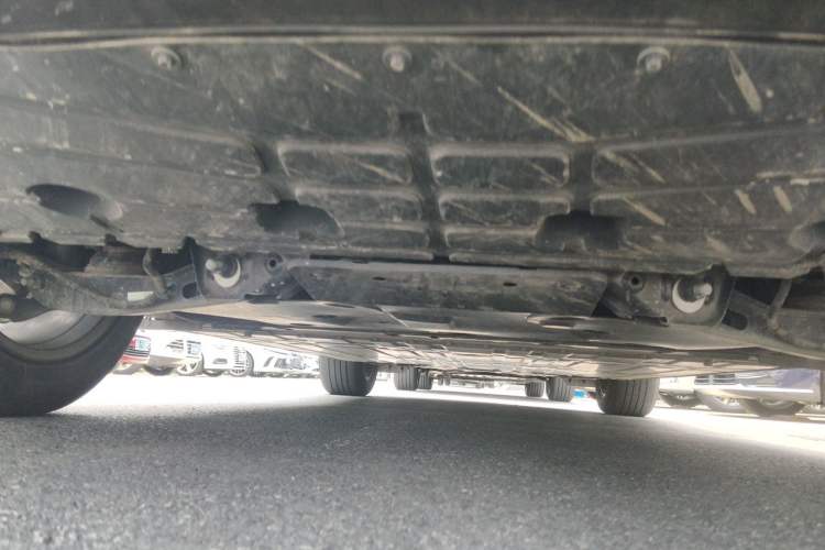 Used Buick E5 2025 Model 620KM Prestige Edition Chassis Rear