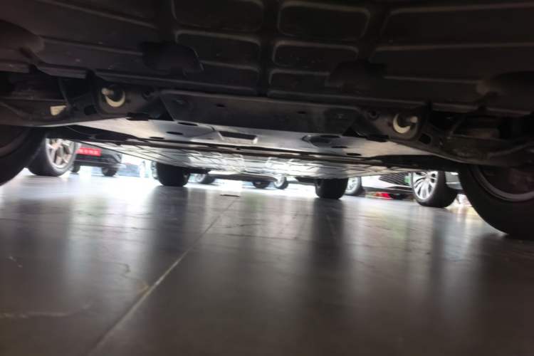 Used Buick E5 2025 Model 620KM Prestige Edition Chassis Rear