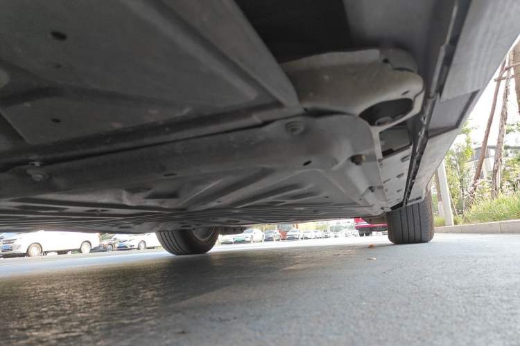 Used Buick E5 2025 Model 545KM Smart Enjoyment Edition Chassis Rear Right