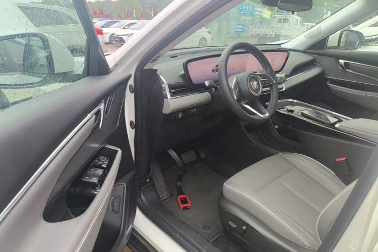 Used Buick E5 2025 Model 620KM Prestige Edition Driver Seat