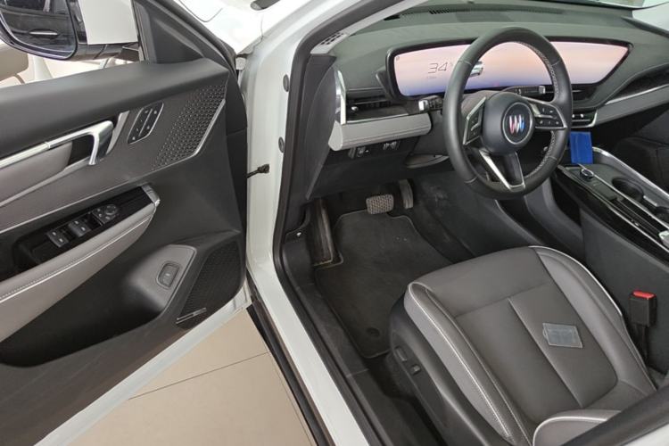 Used Buick E5 2025 Model 620KM Prestige Edition Driver Seat