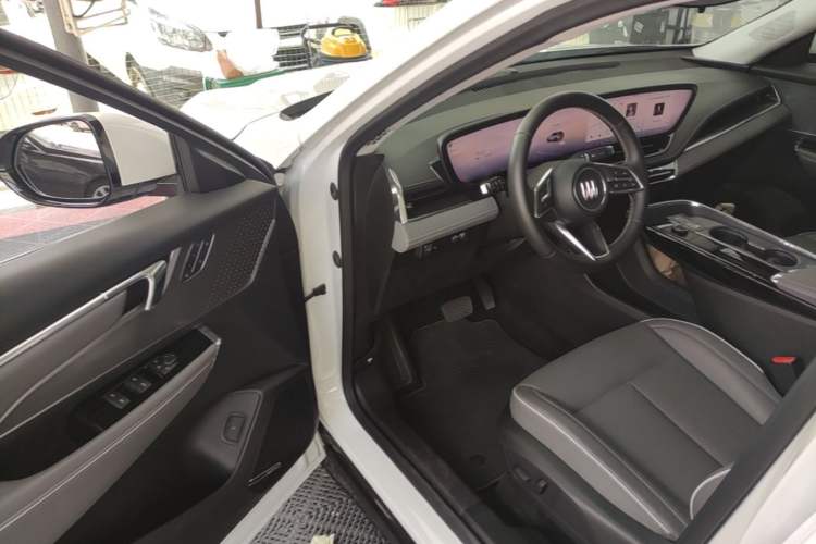 Used Buick E5 2025 Model 620KM Prestige Edition Driver Seat